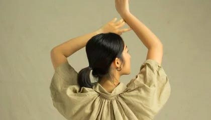 演员余少群：拍《戏台》时多次被陈佩斯感动