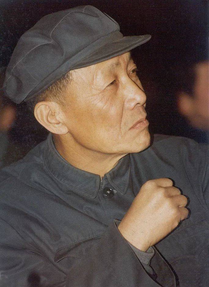 “孩子们，我们走了，接力棒交给你们了”